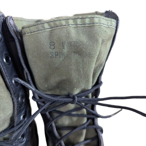 Vintage Men\'s Military Issue Green/Black Combat Boots - Size 8 main image 4